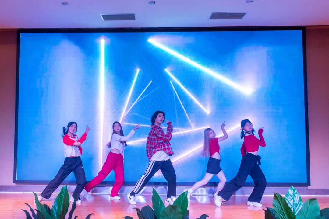 66fb251875a088aa2df95b9e8243cba5.jpg 66fb251875a088aa2df95b9e8243cba5.jpg