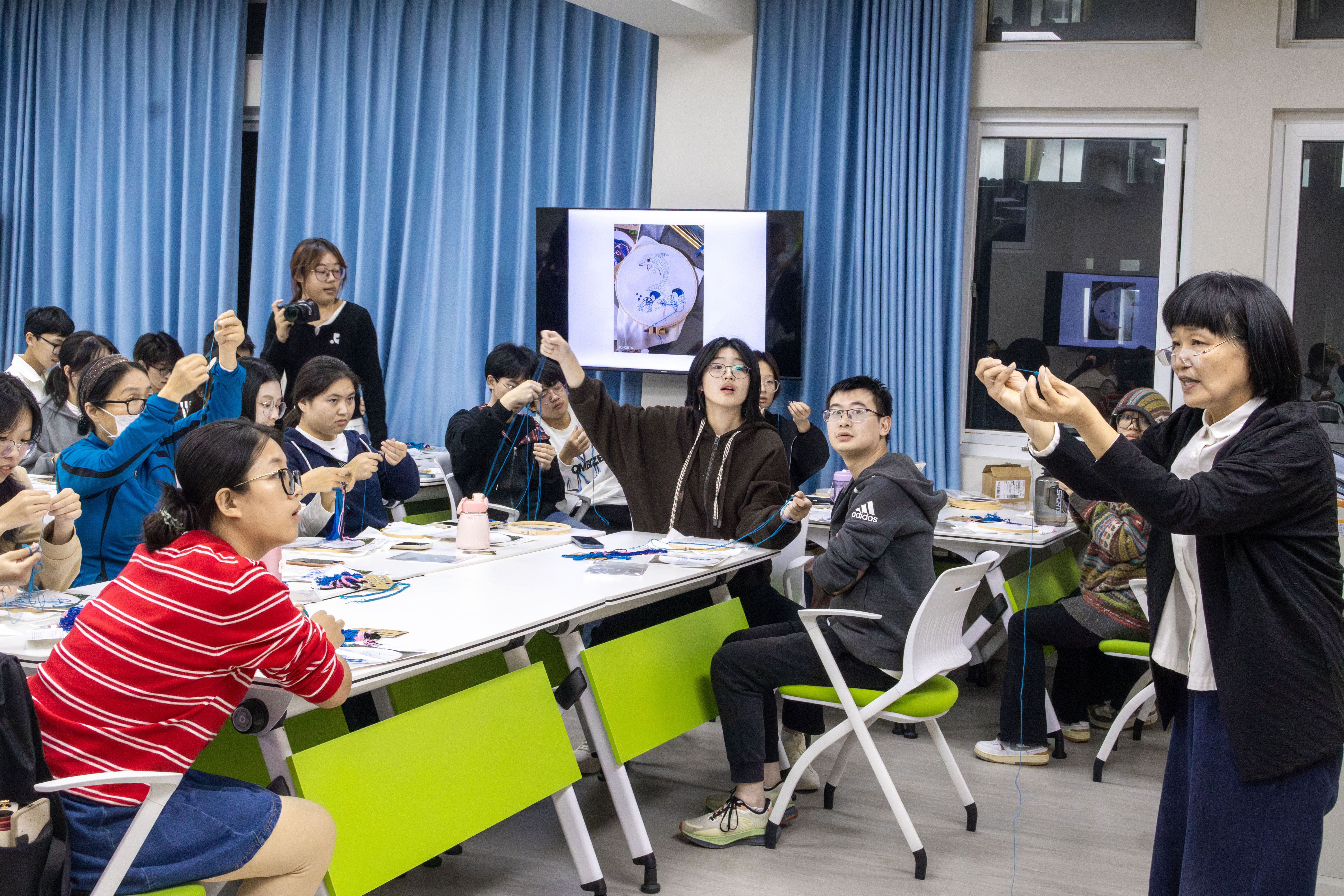 微信图片_20251112180440.jpg 微信图片_20251112180440.jpg