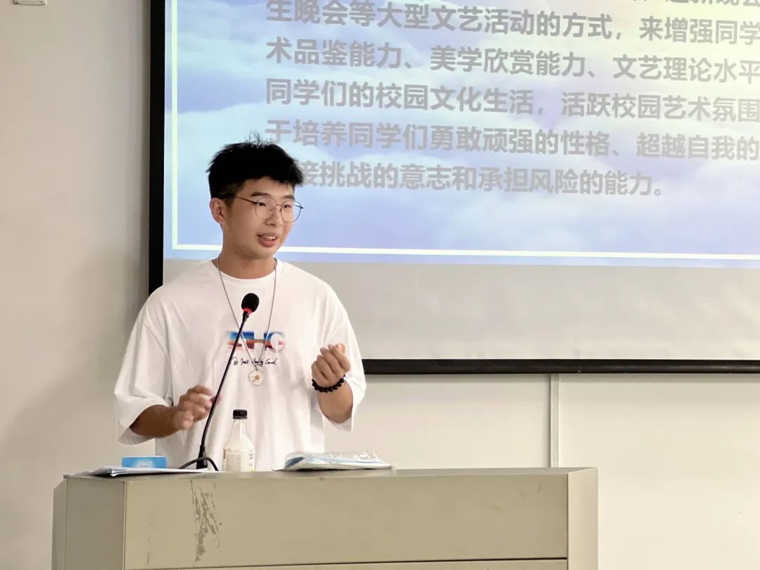 f7b1955ee8a8ff2348db5c4525d319bd.jpg f7b1955ee8a8ff2348db5c4525d319bd.jpg